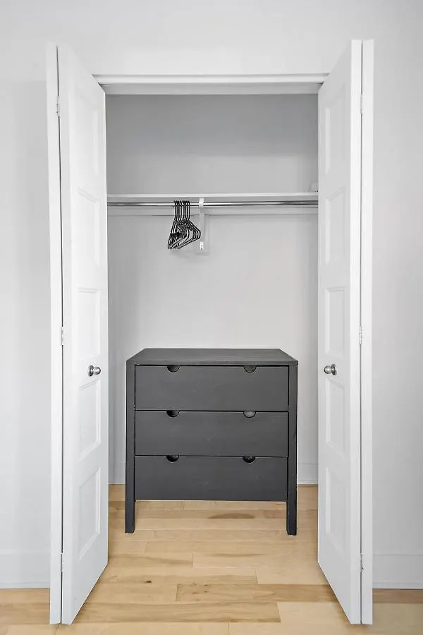 Brand New Contemporary 2-Bedroom Apartment Montreal